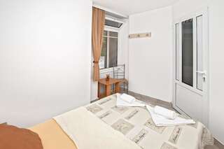 Апартаменты Apartments Villa Popovic Котор Апартаменты с видом на море-9